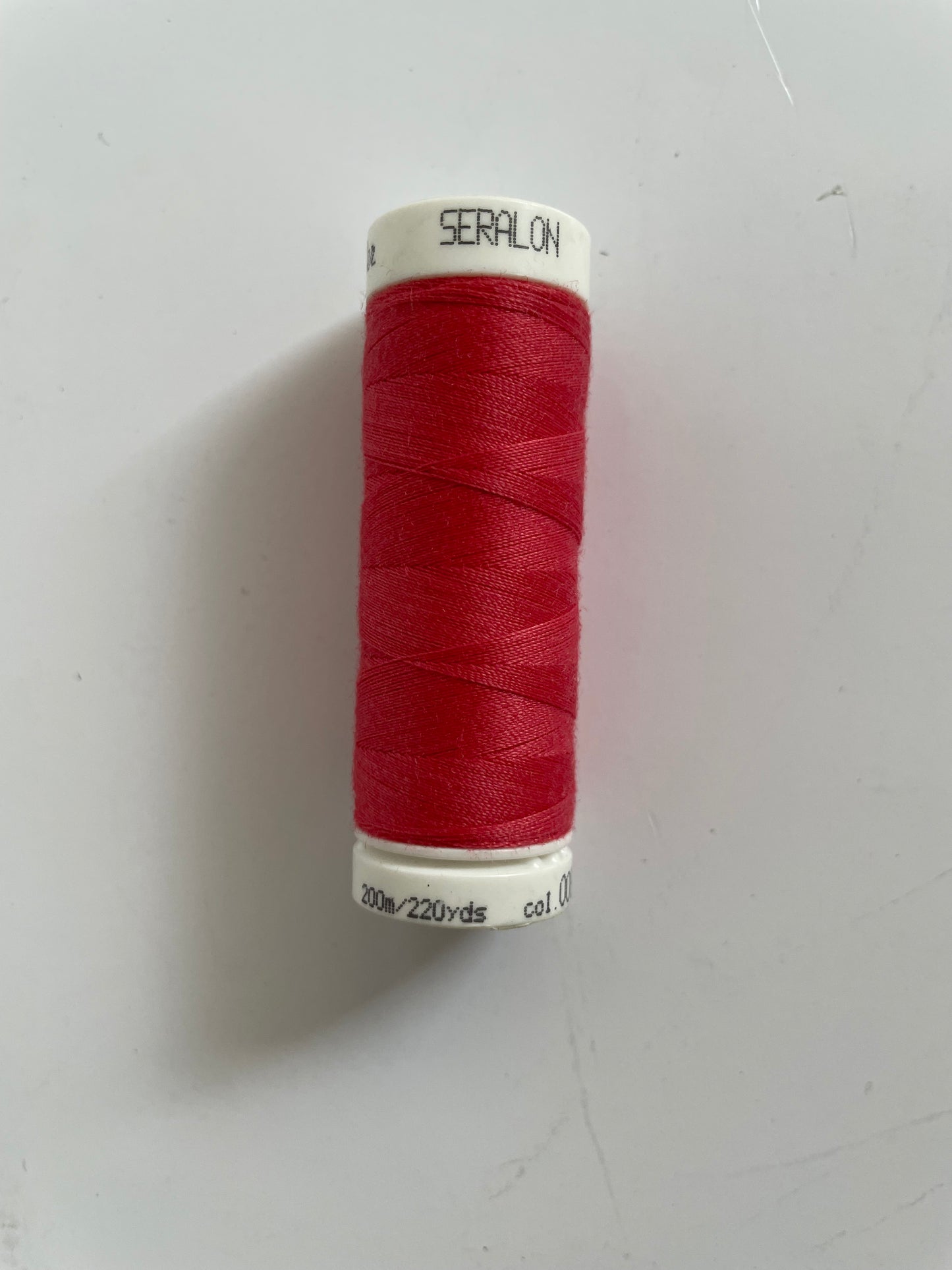 Fil à coudre - Les Rouges - 200m - Mettler