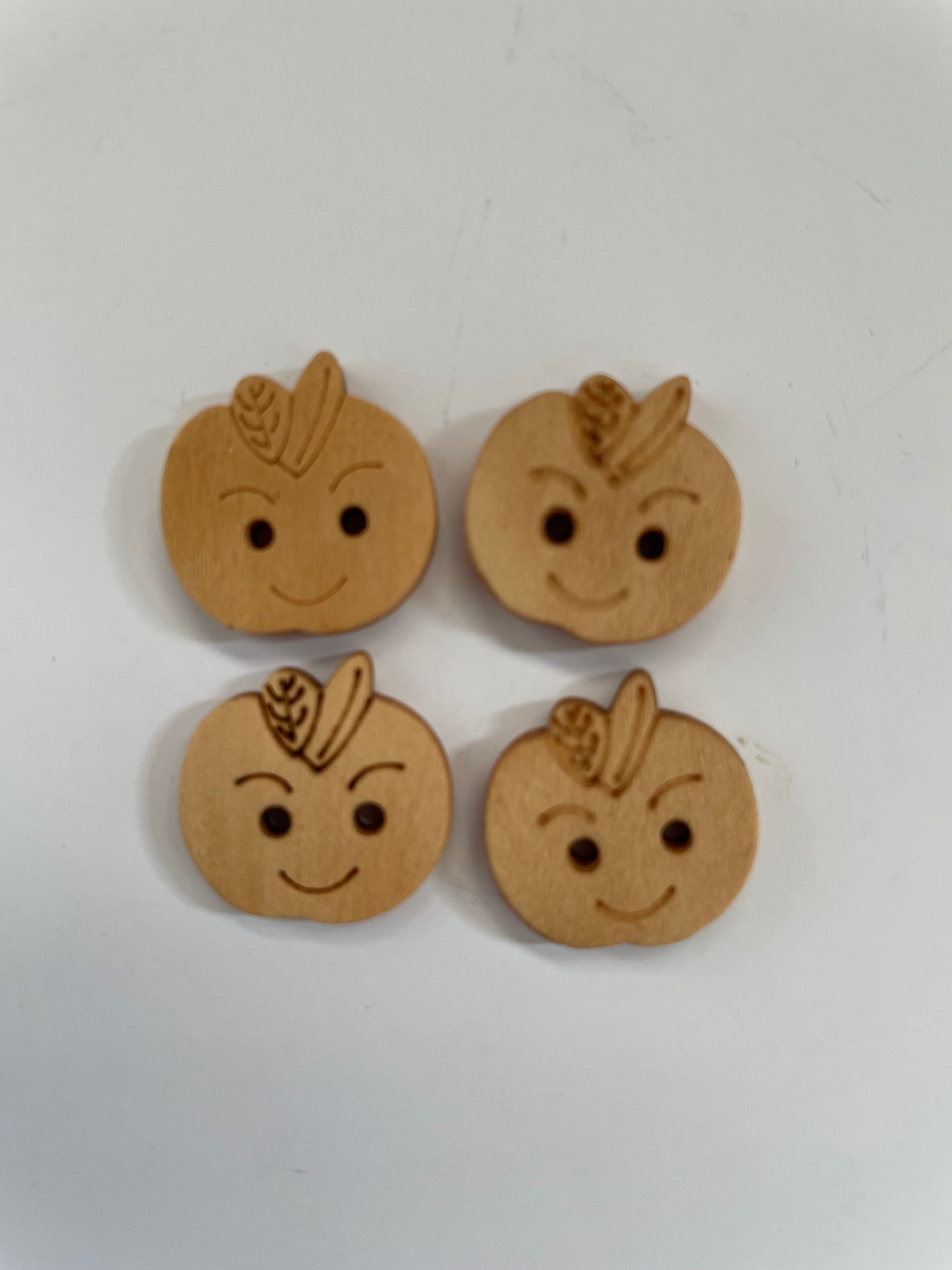 Boutons en bois Formes