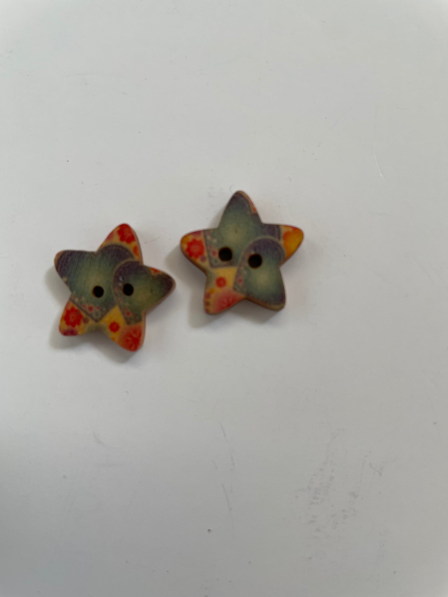 Boutons en bois imprimés