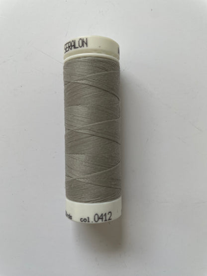 Fil à coudre - Les Gris - 200m - Mettler