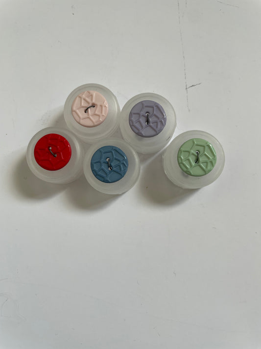 Boutons 2 trous de couleur - 12mm